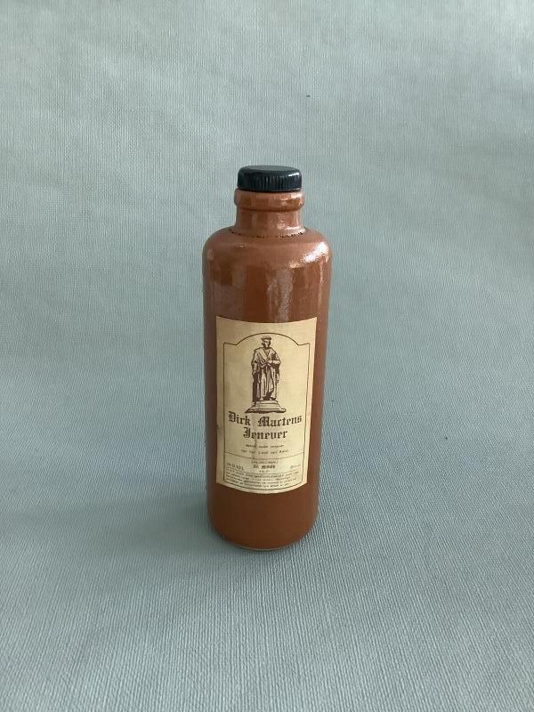 Jeneverfles Dirk Martens  - Foto 1