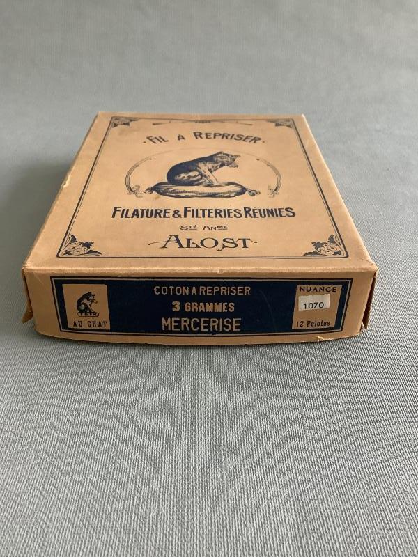 Doos naaigaren F.F.R. Alost  - Foto 2
