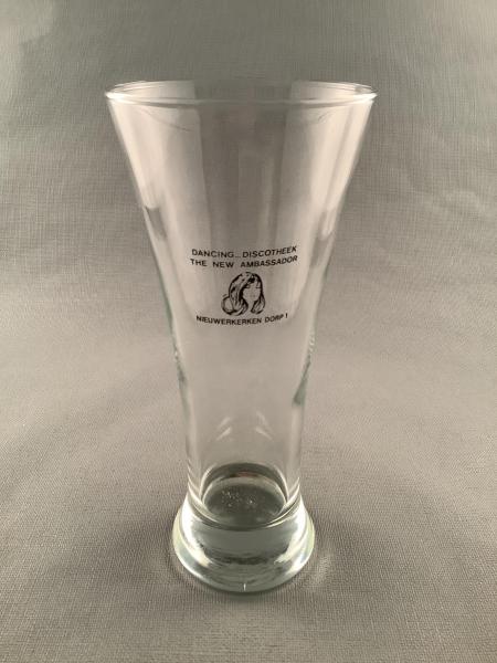 Glas The New Ambassador - Foto 1